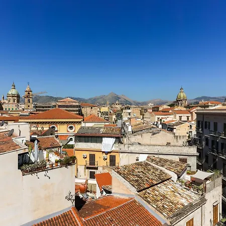 Centro Le Cupole Della Felicissima Homestay *