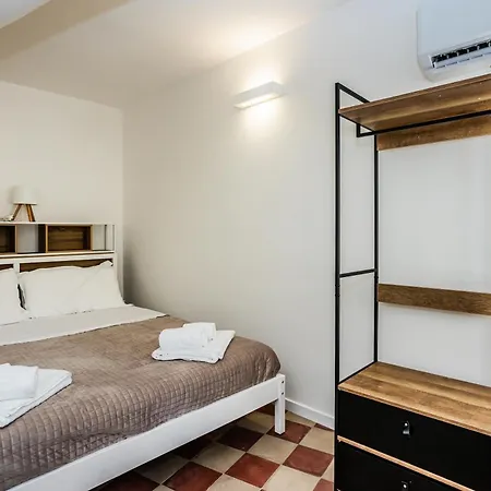 Homestay Centro Le Cupole Della Felicissima *